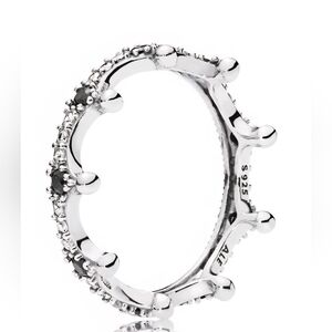 Pandora Retired Enchanted Crown Ring Black Crystals NWT